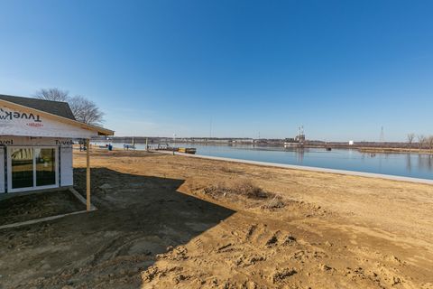 Tiny photo for 163 Skaloud Court #163, East Moline, IL 61244 (MLS # 12584715)