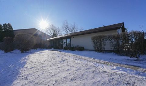 Tiny photo for 2220 Wharf Drive #1901, Woodridge, IL 60517 (MLS # 12586878)