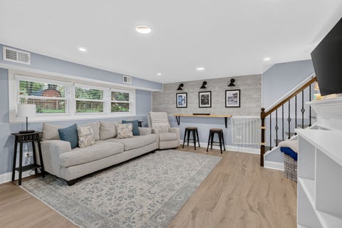 Tiny photo for 1043 Walter Street, Lemont, IL 60439 (MLS # 12777288)