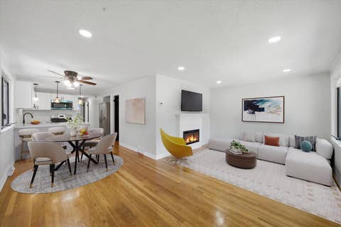 Tiny photo for 11149 S Green Bay Avenue, Chicago, IL 60617 (MLS # 12701533)