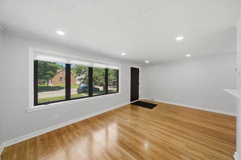 Tiny photo for 11149 S Green Bay Avenue, Chicago, IL 60617 (MLS # 12701533)