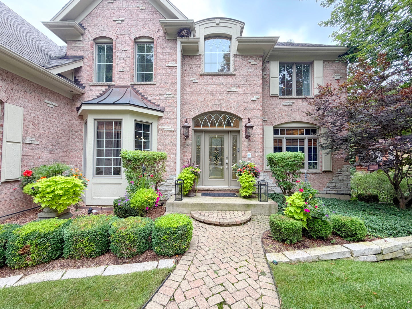 661 Reserve Court