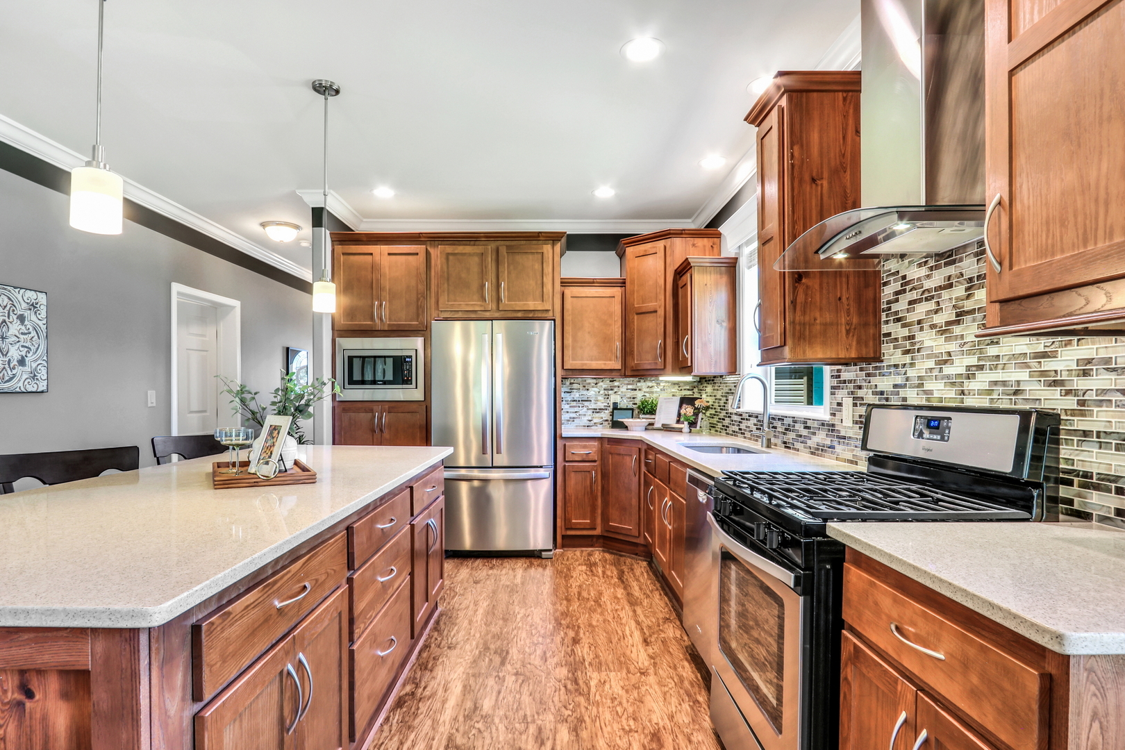 1423 Scenic View Drive