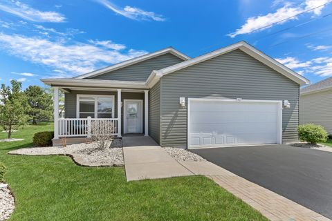 1423 Scenic View Drive Grayslake IL 60030