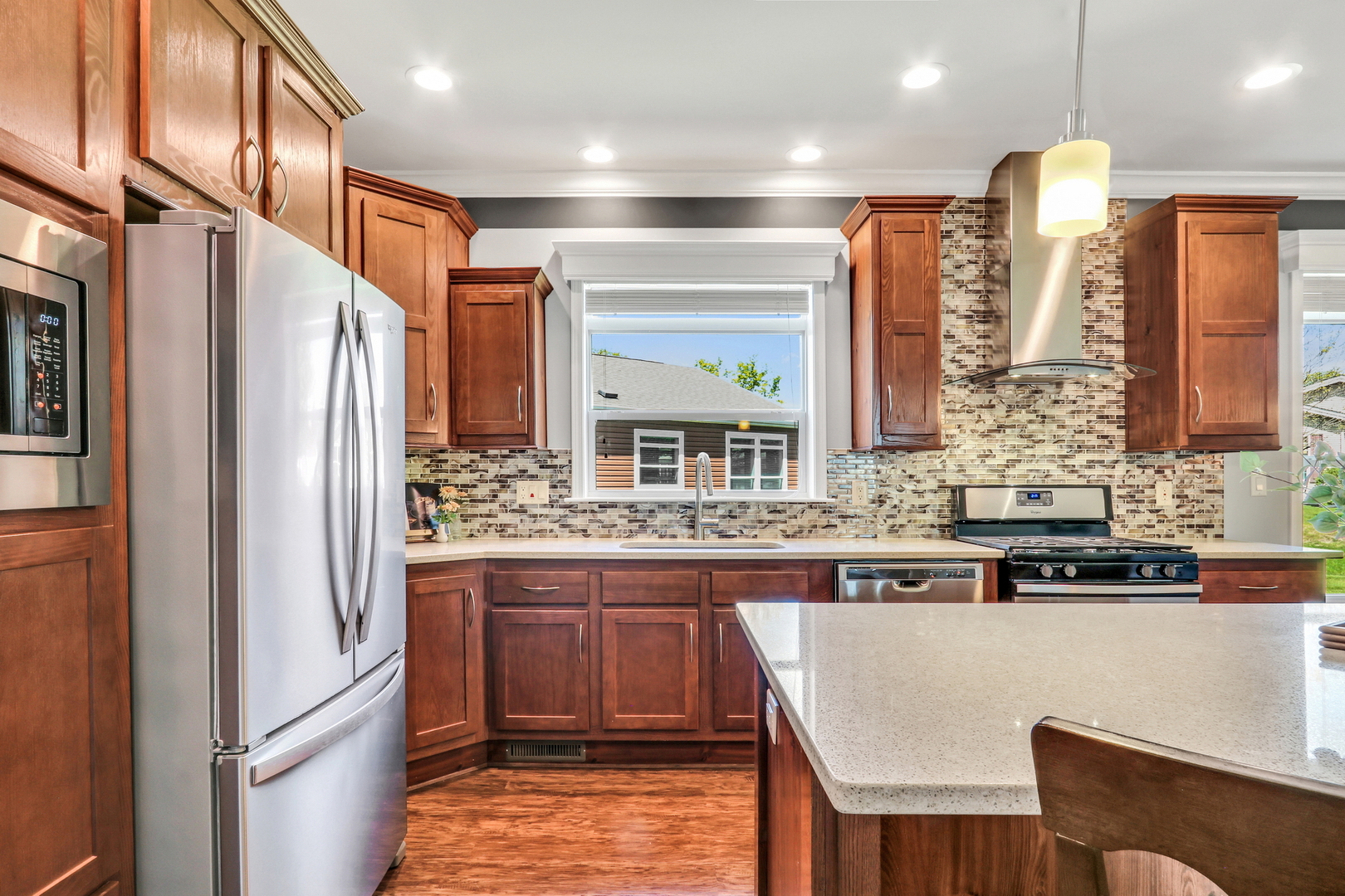 1423 Scenic View Drive