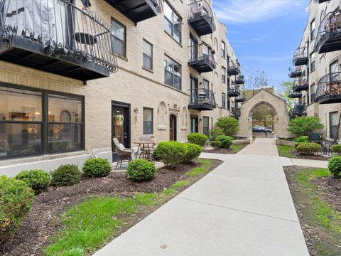Tiny photo for Chicago, IL 60625 (MLS # 12623097)
