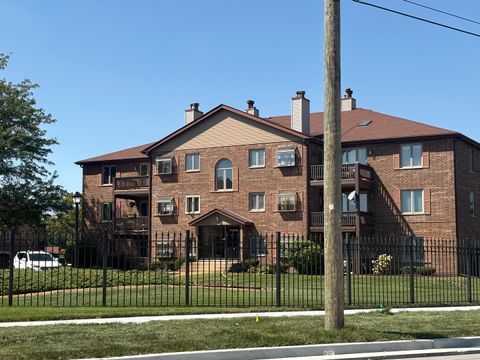 Tiny photo for 17218 Ridgeland Avenue #3s, Tinley Park, IL 60477 (MLS # 12468087)