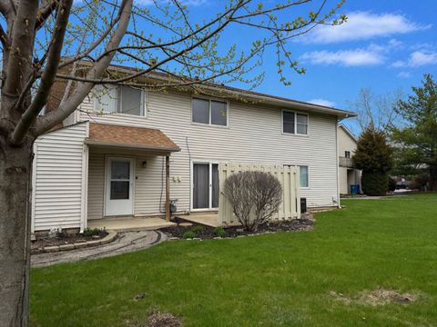 Photo of 2338 Carnation Drive #1, Crest Hill, IL 60403 (MLS # 12614285)