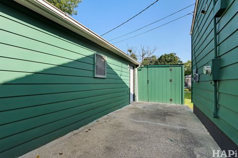 Tiny photo for 2440 W Cheyenne Road, Waukegan, IL 60087 (MLS # 12603146)