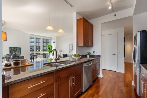 Tiny photo for 505 N McClurg Court #4605, Chicago, IL 60611 (MLS # 12590328)