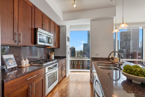 Tiny photo for 505 N McClurg Court #4605, Chicago, IL 60611 (MLS # 12590328)