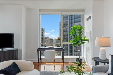 Tiny photo for 505 N McClurg Court #4605, Chicago, IL 60611 (MLS # 12590328)
