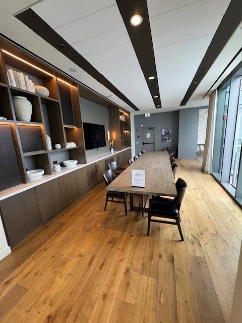 211 N Harbor Drive 4005