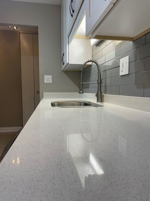 Tiny photo for 880 E Old Willow Road #166, Prospect Heights, IL 60070 (MLS # 12691763)