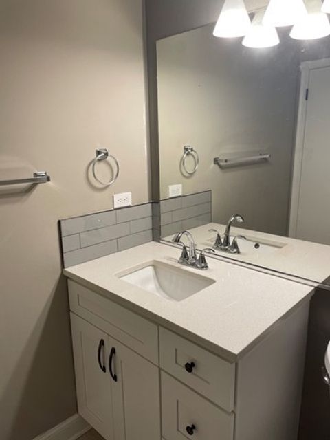 Tiny photo for 880 E Old Willow Road #166, Prospect Heights, IL 60070 (MLS # 12691763)