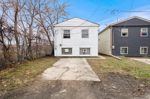 Tiny photo for 11435 S DAVOL Street, Chicago, IL 60643 (MLS # 12589832)