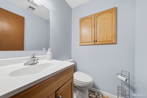 Tiny photo for 408 N Locust Street, Frankfort, IL 60423 (MLS # 12756347)