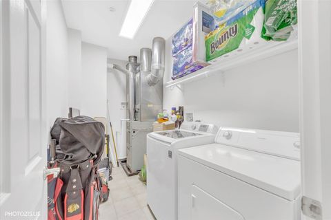 Tiny photo for 640 Mchenry Road #301, Wheeling, IL 60090 (MLS # 12525883)