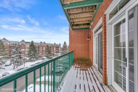 Tiny photo for 640 Mchenry Road #301, Wheeling, IL 60090 (MLS # 12525883)