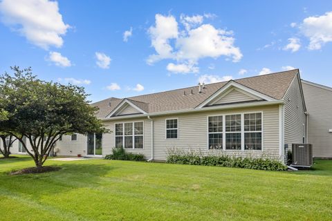 Tiny photo for 13504 Bonaire Road, Huntley, IL 60142 (MLS # 12707902)