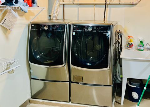 Tiny photo for 314 E Elm Street, Lombard, IL 60148 (MLS # 12536854)