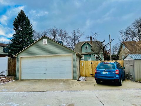 Tiny photo for 314 E Elm Street, Lombard, IL 60148 (MLS # 12536854)
