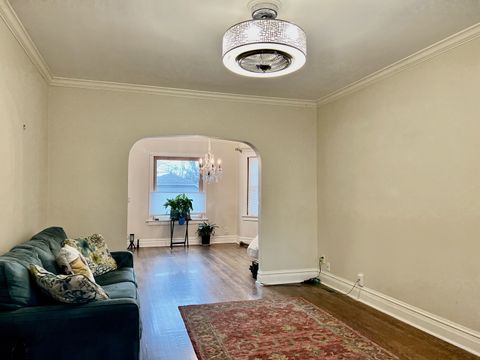 Tiny photo for 314 E Elm Street, Lombard, IL 60148 (MLS # 12536854)