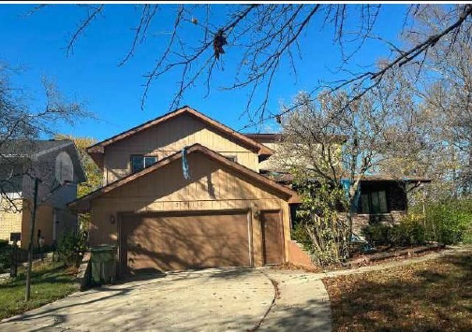 3710 Briar Lane
