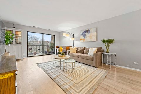 Tiny photo for 2150 Valencia Drive #314A, Northbrook, IL 60062 (MLS # 12613748)