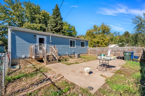 Tiny photo for 705 S Fairmount Street, Davenport, IA 52802 (MLS # 12790155)