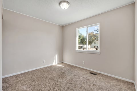 Tiny photo for 705 S Fairmount Street, Davenport, IA 52802 (MLS # 12790155)