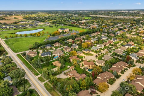 Tiny photo for 15555 Wolf Road, Orland Park, IL 60467 (MLS # 12734617)