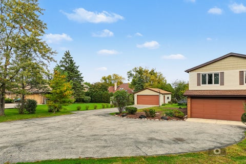 Tiny photo for 15555 Wolf Road, Orland Park, IL 60467 (MLS # 12734617)