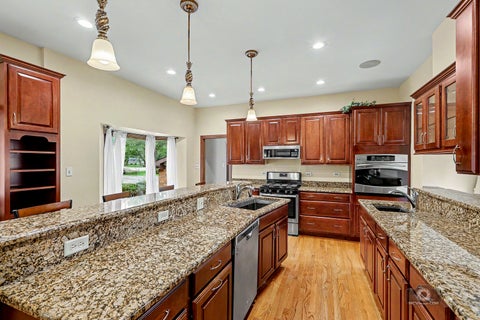 Tiny photo for 15555 Wolf Road, Orland Park, IL 60467 (MLS # 12734617)