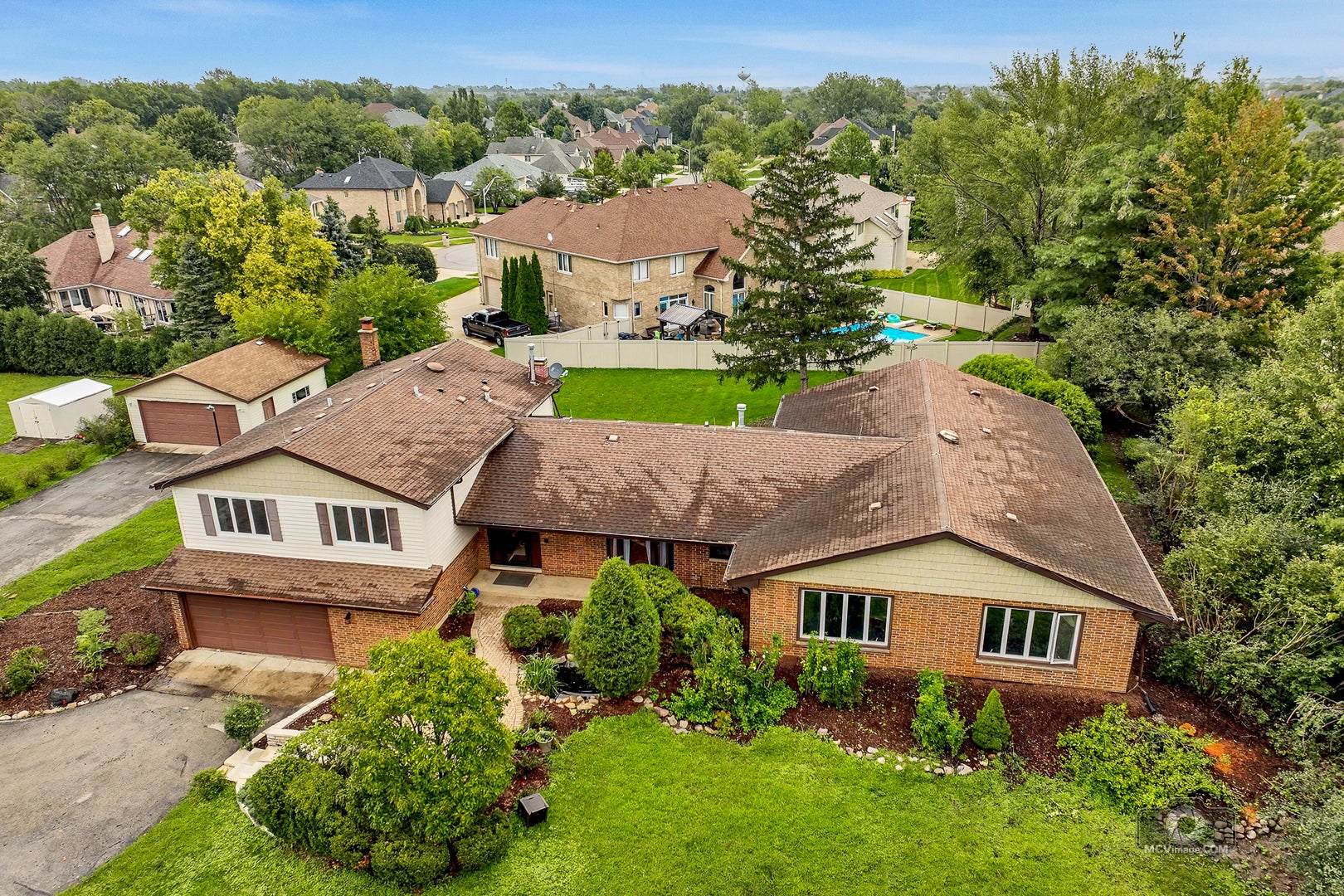 15555 Wolf Road
