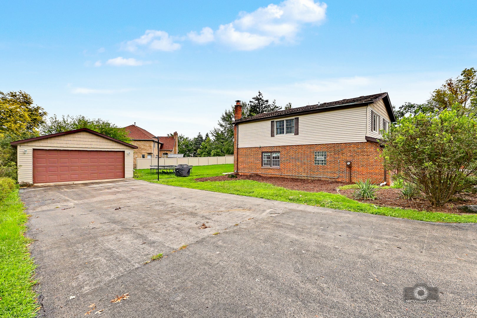 15555 Wolf Road