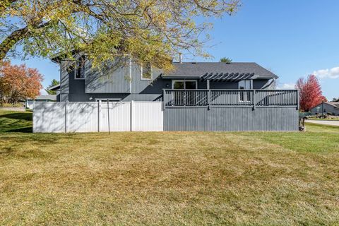 Tiny photo for 4558 Hampstead Place, Loves Park, IL 61111 (MLS # 12508747)