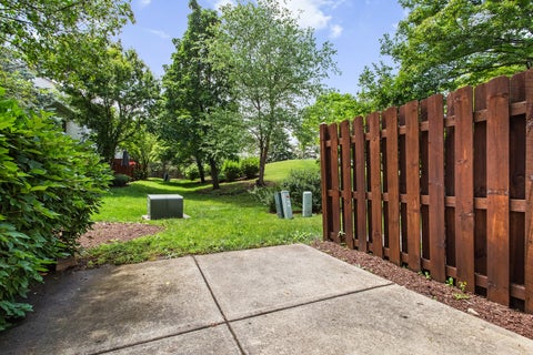 Tiny photo for 2259 Briar Court, Hoffman Estates, IL 60169 (MLS # 12664818)