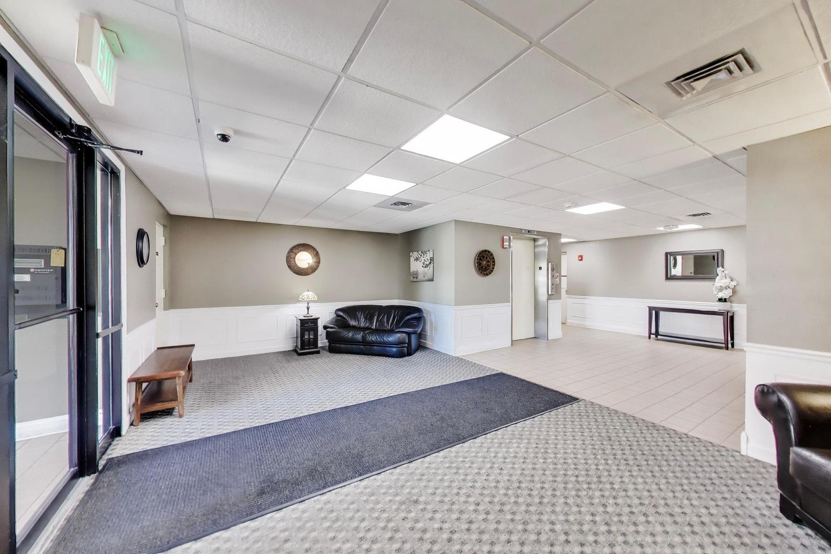 1365 Ashland Avenue 501
