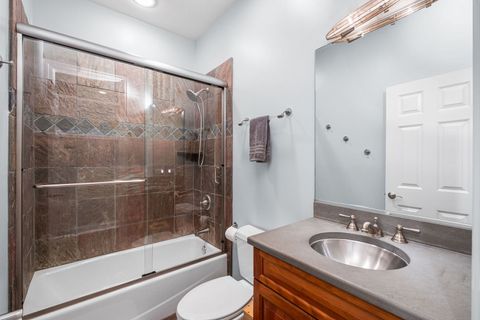 Tiny photo for 2733 N Southport Avenue #1, Chicago, IL 60614 (MLS # 12644490)