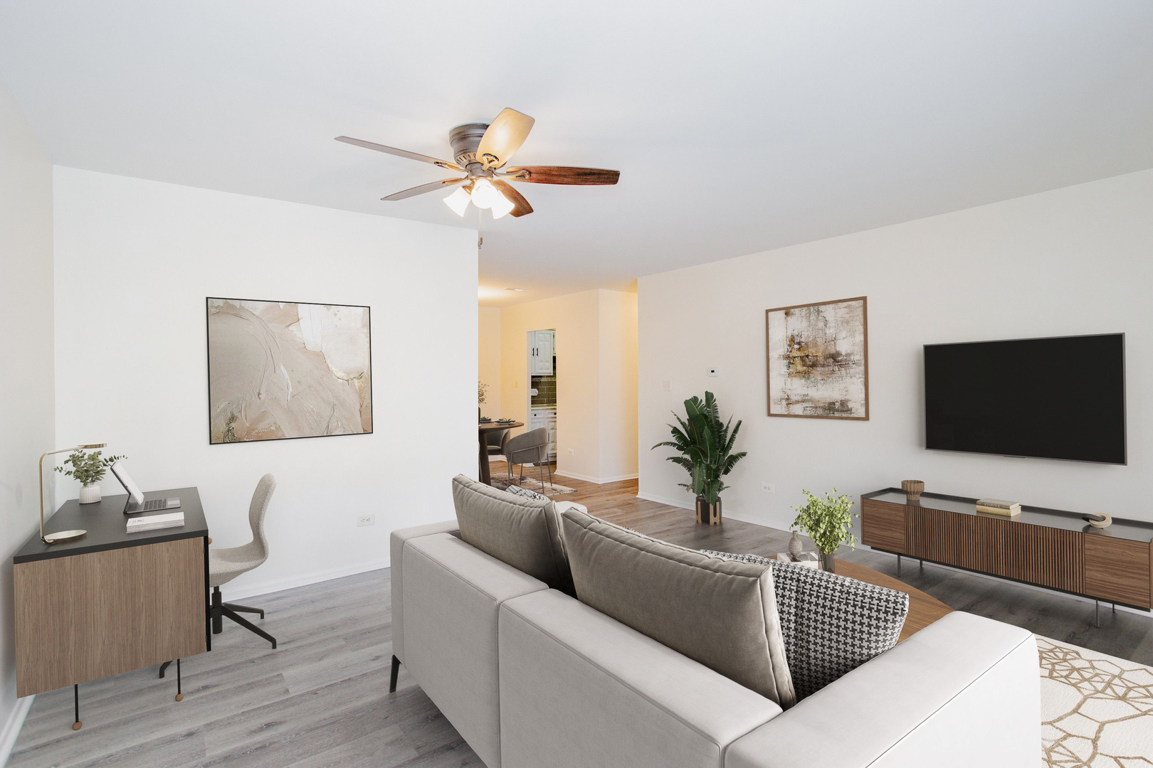 1629 W Greenleaf Avenue 202