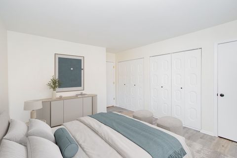 Tiny photo for 1629 W Greenleaf Avenue #202, Chicago, IL 60626 (MLS # 12558531)