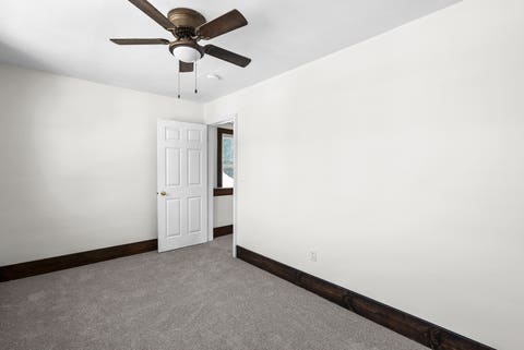 Tiny photo for 2301 Elm Street, Davenport, IA 52803 (MLS # 12724283)
