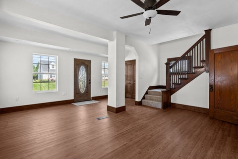 Tiny photo for 2301 Elm Street, Davenport, IA 52803 (MLS # 12724283)
