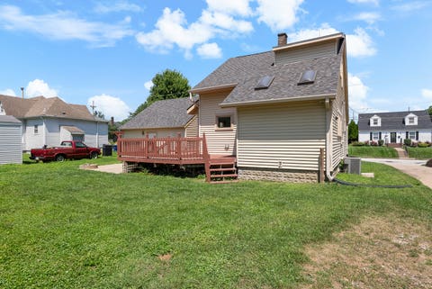 Tiny photo for 2301 Elm Street, Davenport, IA 52803 (MLS # 12724283)