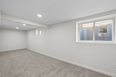 Tiny photo for 2301 Elm Street, Davenport, IA 52803 (MLS # 12724283)