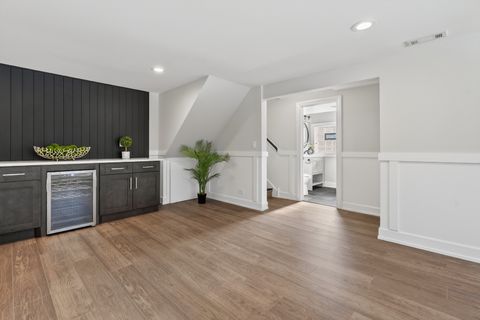 Tiny photo for 15554 S Park Avenue, South Holland, IL 60473 (MLS # 12548355)