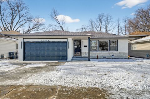 Photo of 15554 S Park Avenue, South Holland, IL 60473 (MLS # 12548355)