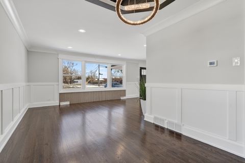 Tiny photo for 15554 S Park Avenue, South Holland, IL 60473 (MLS # 12548355)