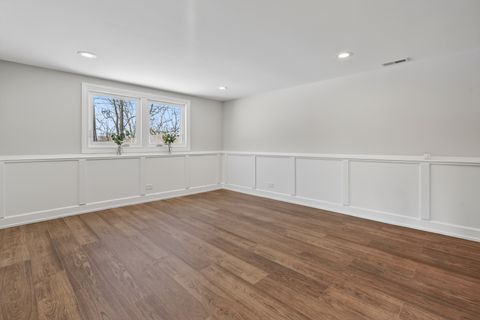 Tiny photo for 15554 S Park Avenue, South Holland, IL 60473 (MLS # 12548355)